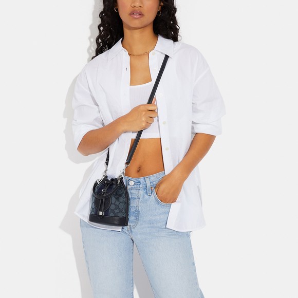 NWT Coach Outlet Mini Dempsey Bucket Bag In Signature Jacquard - Picture 5 of 6